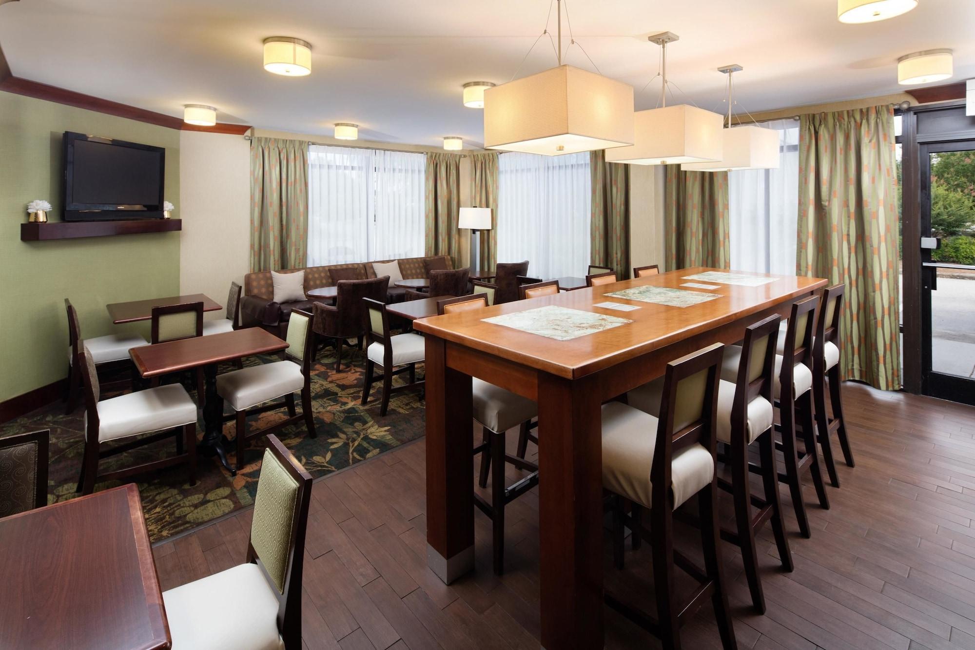 Motel 6 Fayetteville - I-95 Ngoại thất bức ảnh