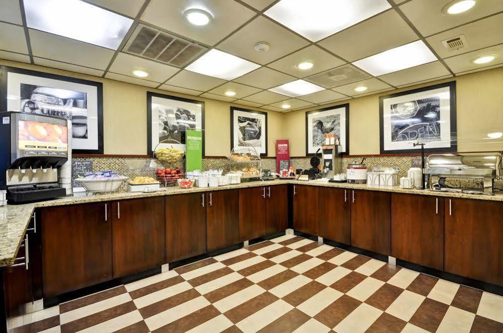 Motel 6 Fayetteville - I-95 Ngoại thất bức ảnh