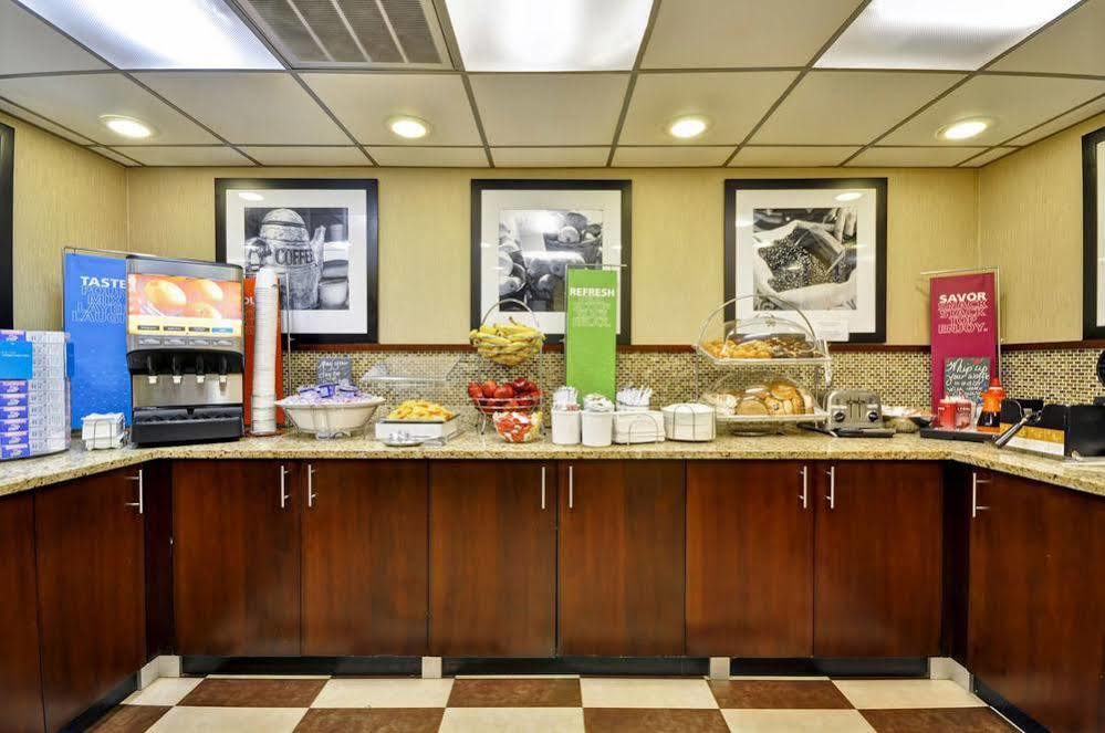 Motel 6 Fayetteville - I-95 Ngoại thất bức ảnh
