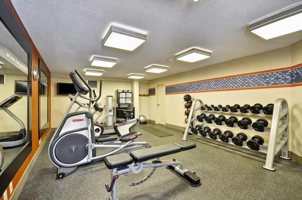 Motel 6 Fayetteville - I-95 Ngoại thất bức ảnh