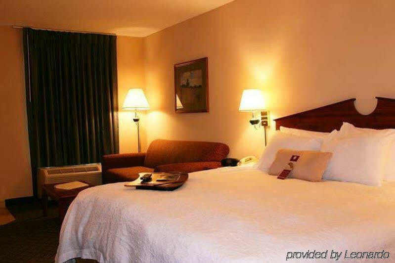 Motel 6 Fayetteville - I-95 Ngoại thất bức ảnh